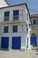 Laurel and I made it our mission at Hydra to highlight the colorful doors, windows, and alleyways. 