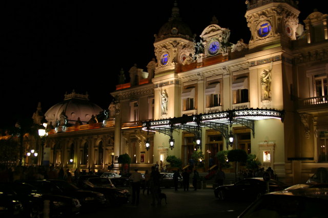 The front of the Monte-Carlo Casino at night.