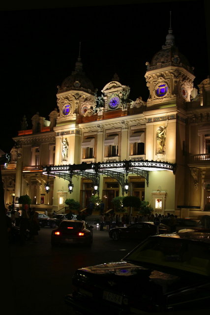 At any given moment, there were about 10 expensive (over $200k) cars parked by the entrance... not too surprising given that every 3rd or 4th car on the road in Monaco was a Ferrari, Bentley, Lamborghini, or similar auto.