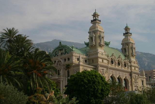 These views are of the back of the casino, the side that faces the Mediterranean and our hotel.