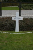 Up close and personal with Patton's cross.
