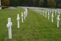 Here you can really see the arc the rows followed.  I appreciated the footsteps on the ground. They seemed almost analogous to the cemetary itself, lasting reminders of those who'd passed this way before me but were now gone.